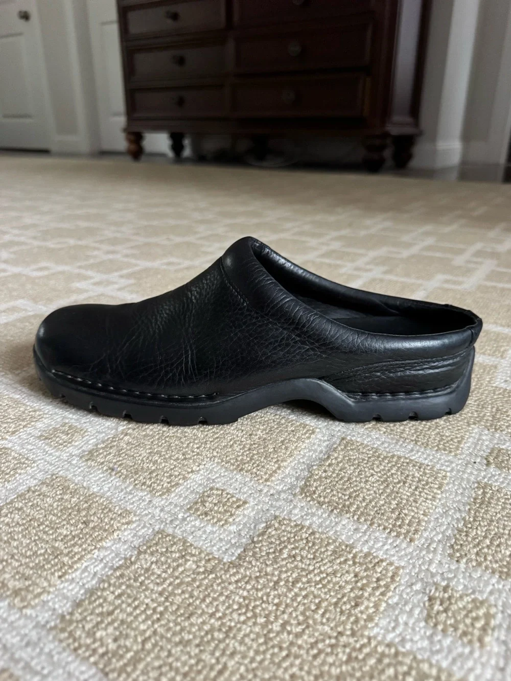 Cole Haan Country Black Leather Slip On Comfort Clogs Mule Work Shoes Size 10.5